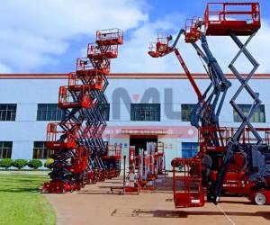 Sewa Tangga Elektrik Scissor Lift Image